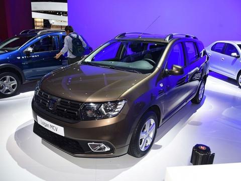 这款法系车外观三不像，内饰十年前，配0.9T三缸肯定没人买