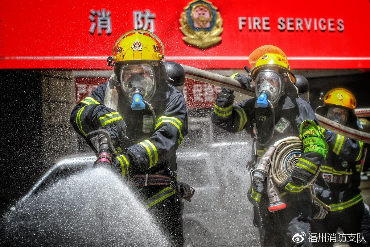 您知道消防员救火有多危险吗?直到我看了这个