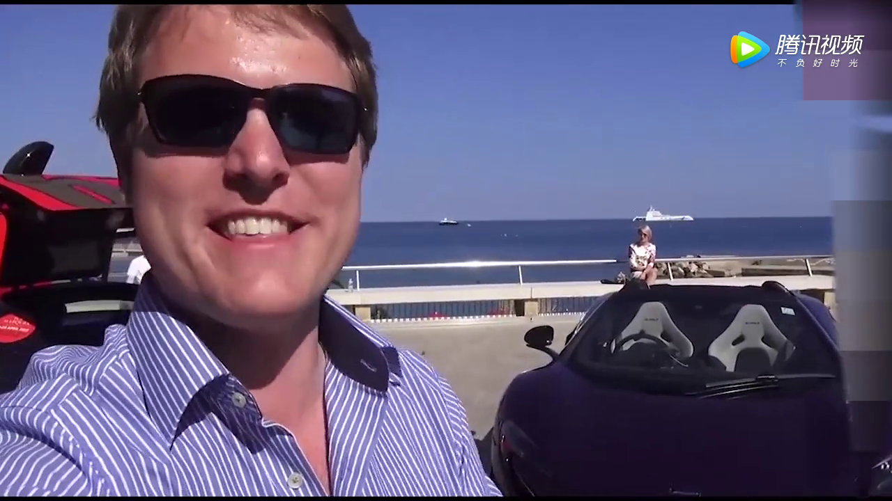 土豪买超级跑车送了一个这样的玩意，打开一看才知道啥叫惊喜