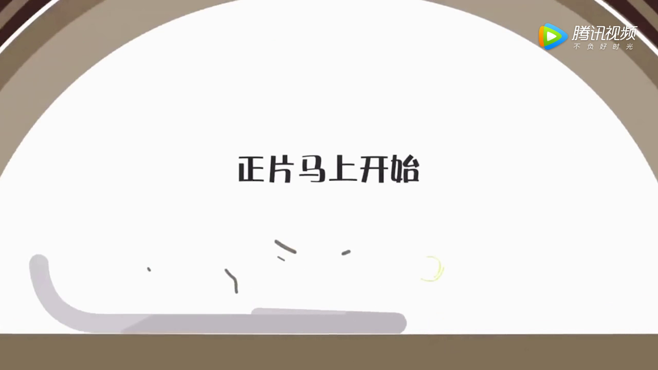 美女骑着电动车去上班，没注意身后，记录仪拍下悲惨瞬间