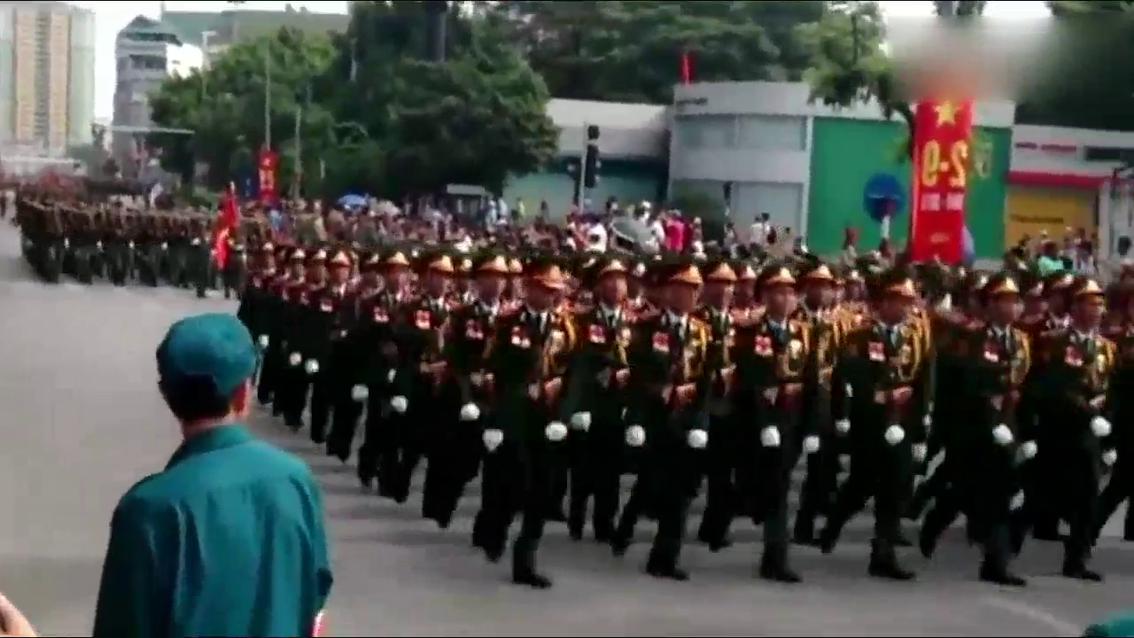 越南阅兵集锦,街道是亮点