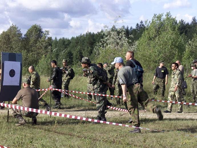 美国海豹突击队全军覆没，震惊各国！外媒：与中国有关！