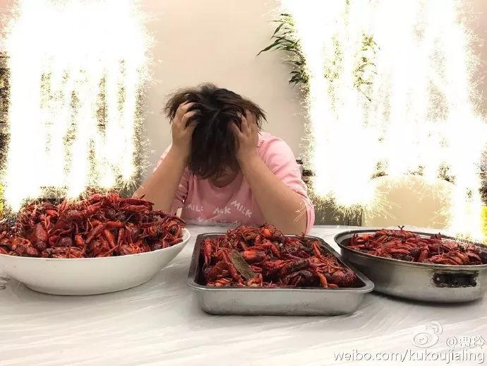 又出现一堆假吃明星！是时候盘点娱乐圈的下饭达人了