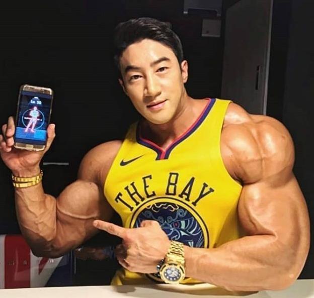 这6位亚洲最强壮肌肉男,个个强壮不输欧美巨无霸!