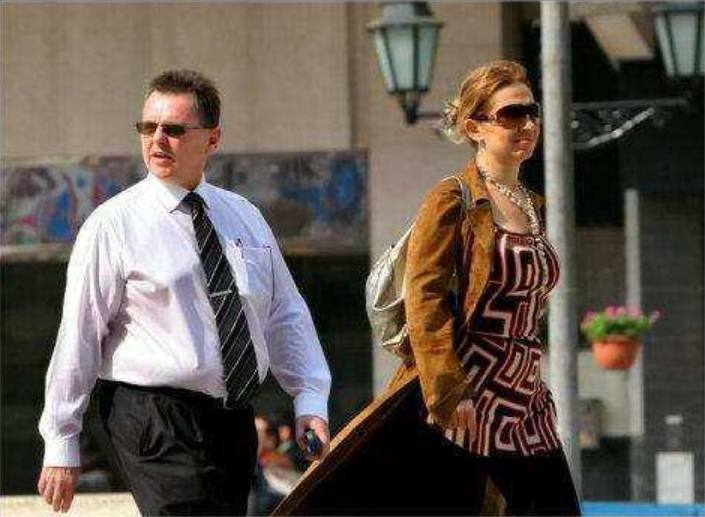 这群中国人很特殊,在中国像外国人,去了祖籍国