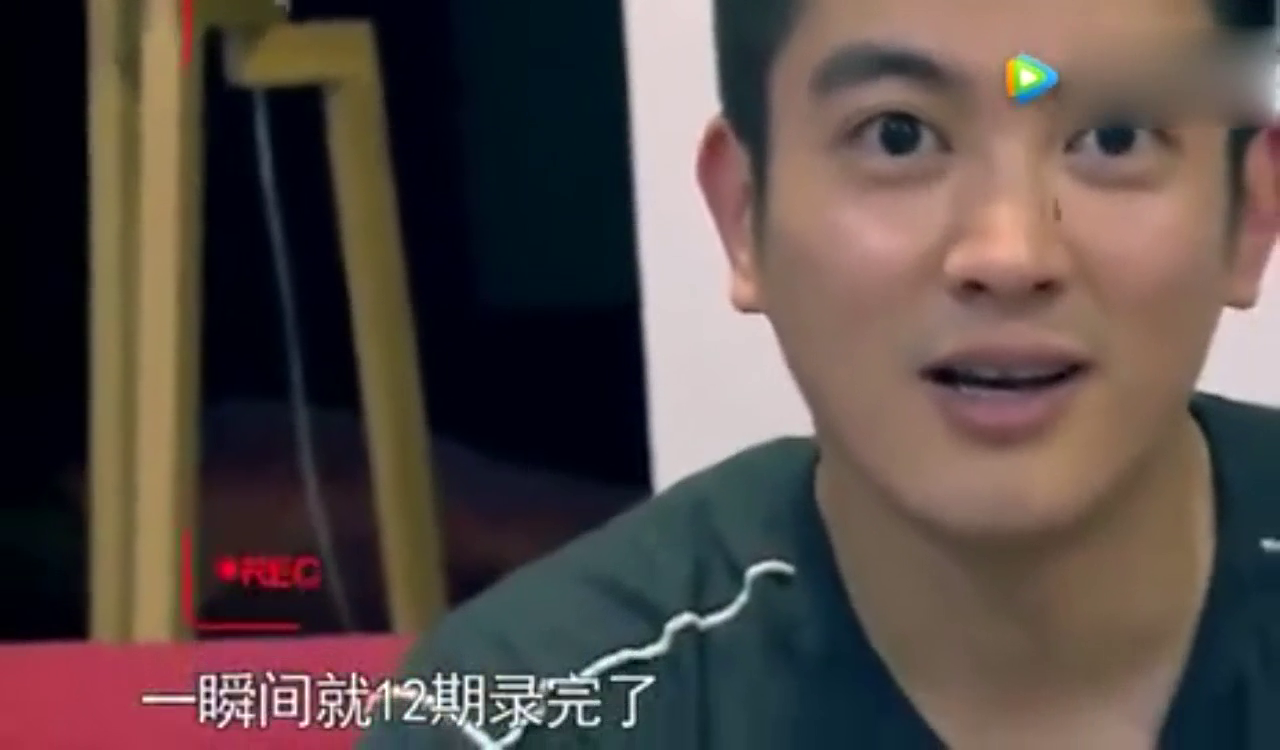 视频:杜江唱歌紧张身体僵硬霍思燕调侃喜得机