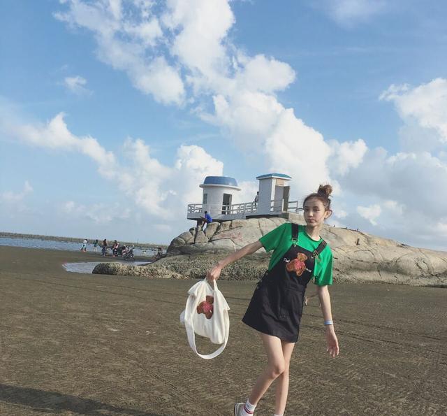 微博最清纯网红林小宅