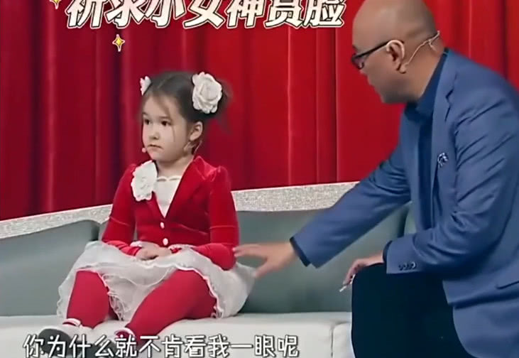 最小翻译官年仅4岁,掌握7国语言,上台完全不给