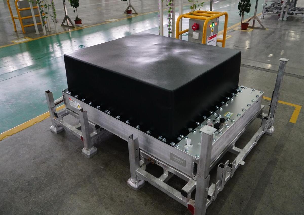 比亚迪跟特斯拉谁的电池技术好?