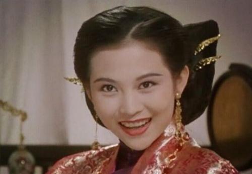 邱淑贞与蔡少芬年轻的时候到底有多像?让这些