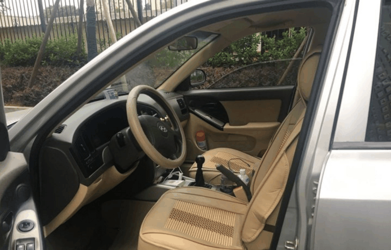 落地价10万, 现在只需3万5, 外观时尚, 出行代步练手车