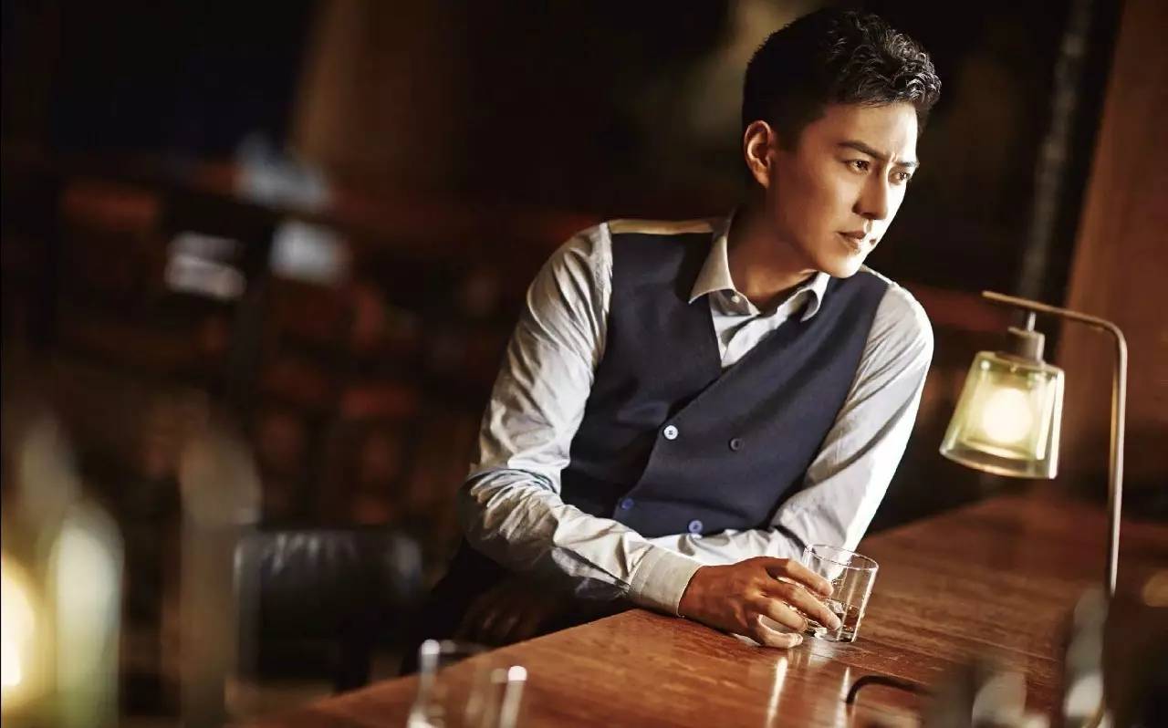 刘昊然打败高晓松靳东,成知乎代言人,网友质疑