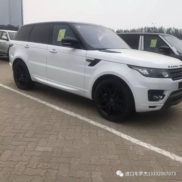 优选车型推荐 整体感让人过目不忘17款路虎揽胜运动汽油最新配置