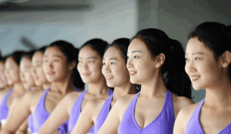 艺校女学生真实的生活百态, 坦言好找男朋友, 不好结婚!