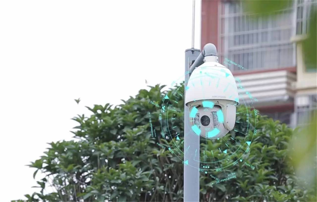看到这5种“探头”你得注意,不然就算给你两本驾照,分也不够扣