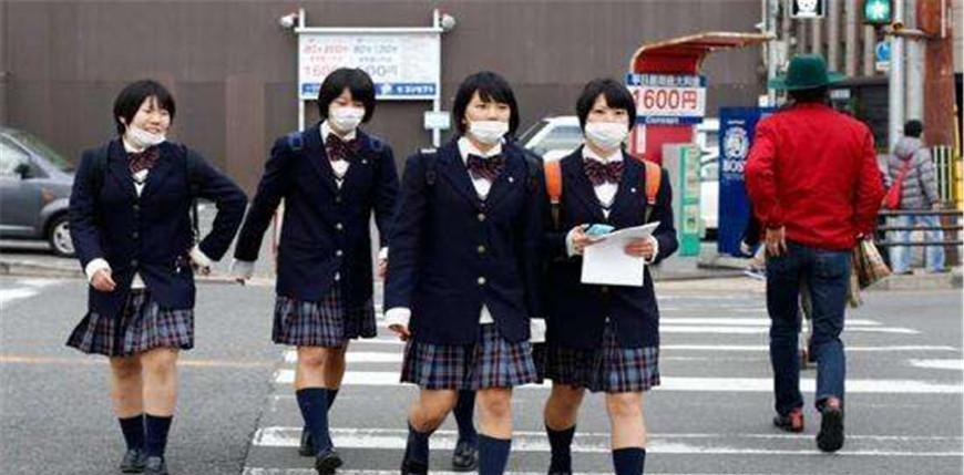 日本人不怕冷吗?为什么都不穿羽绒服?总算知