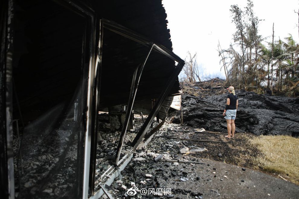 2018年5月,夏威夷岛基拉韦厄火山爆发喷出的