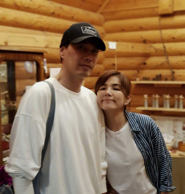 Ella晒自己煮面条照片,老公一句话评价,网友:尺