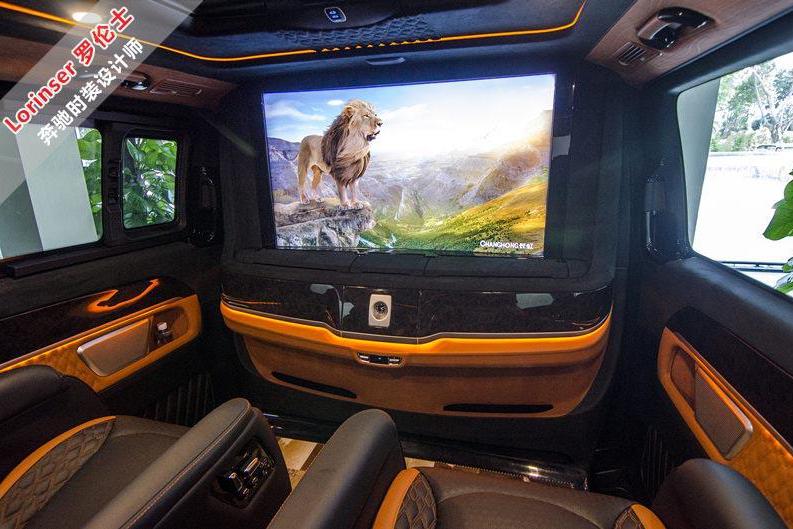 你还在选择日系保姆车？进口奔驰罗伦士早已超越埃尔法