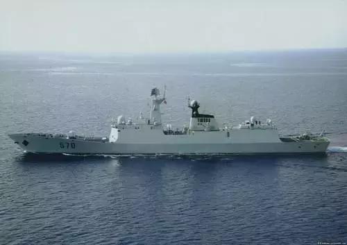 美舰再闯南海,为中美贸易战摇旗助威,遭中国强