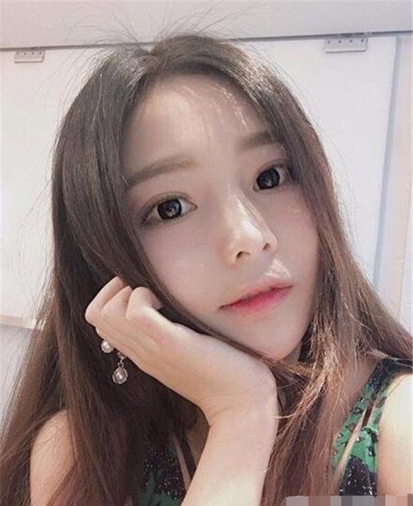 890万打赏女主播是谁 余思瞳资料背景遭扒