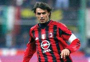 盘点足坛历史十大边后卫排行榜:意大利三人,最