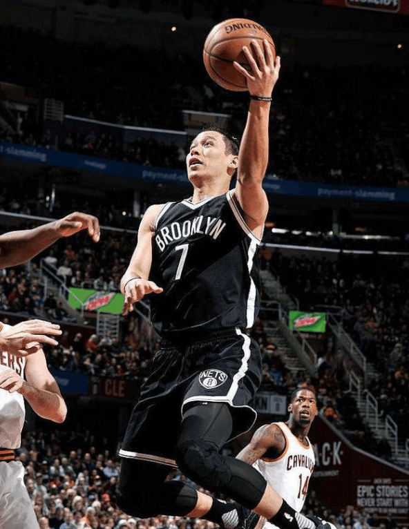 NBA历史中弹跳极好5个人: 林书豪第四, 第一从