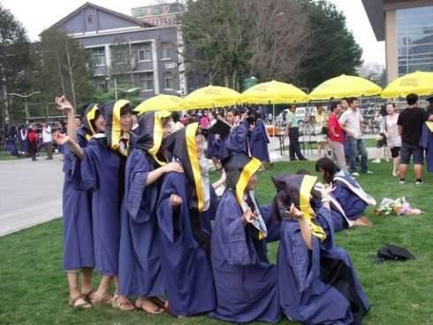 在上海漂的人,35岁多少年薪算混得好?家乡小伙