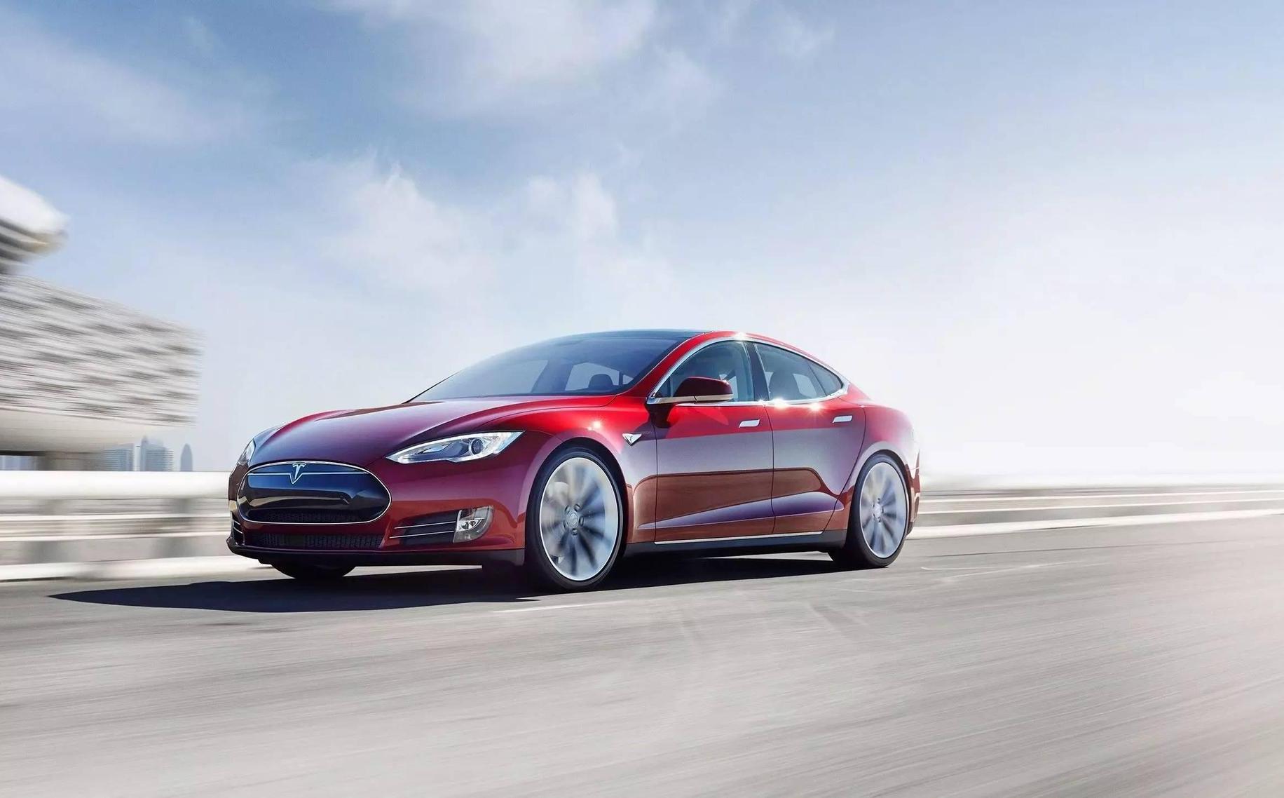 22万的特斯拉被疯抢，都说车好？比亚迪却说了实话