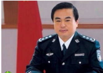 你们了解警察身上的警号吗，000001代表什么，000002代表什么呢？