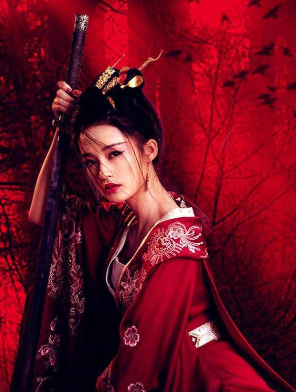 女星古装红衣造型, 你们觉得谁最迷人?