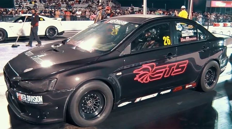 直线竞速版EVO X：用4B11我照样赢你！