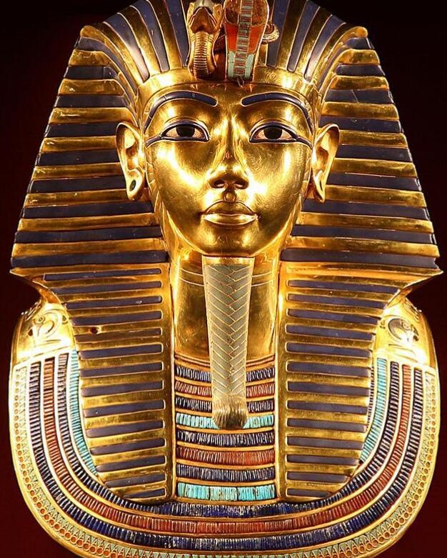 "图坦卡蒙是古埃及新王国时期第十八王朝的第十二位法老,他并不是古