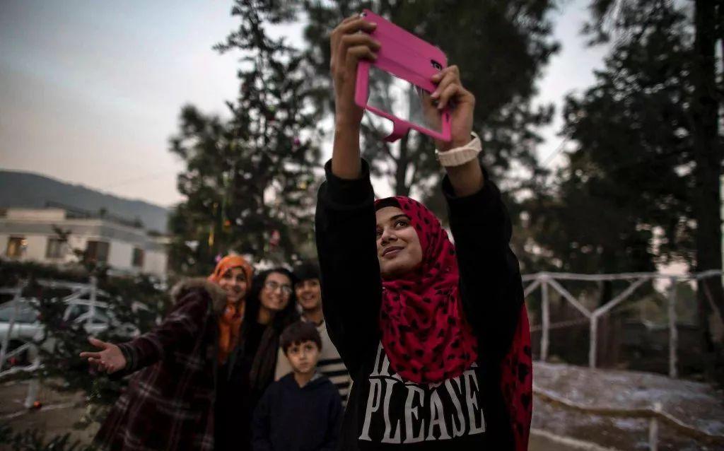 伊斯兰堡的市中心有点繁华, 巴基斯坦女人也喜