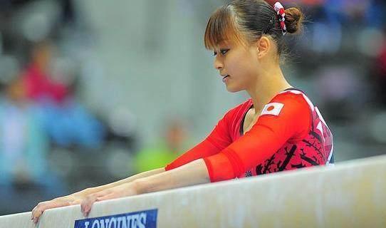 体操队长被日本吸引,入籍日本嫁给日本人,培养