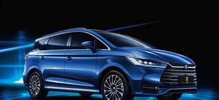 国产7座MPV的扛把子, 全景天窗, 颜值不输GL8, 仅10万起