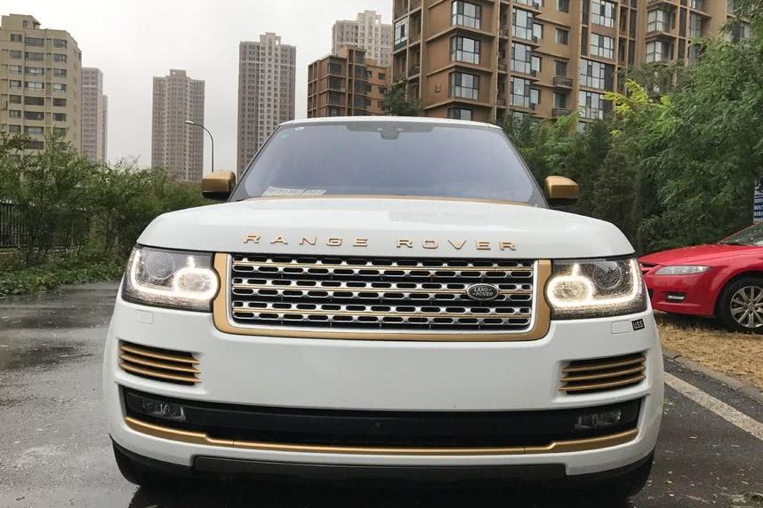 土豪提路虎揽胜改装土豪金 这气场宾利添越都没得比