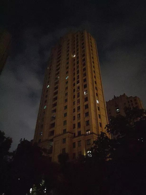 坚果PRO2S 相机样张实拍对比小米8SE、坚果PRO2