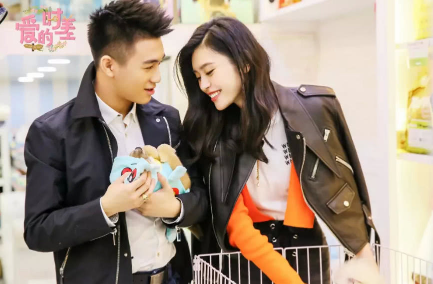 96岁澳门赌王正式退休,儿子何猷君爱江山更爱