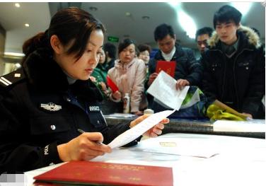 人民警察招考:2018下半年,你有三种方式成为警