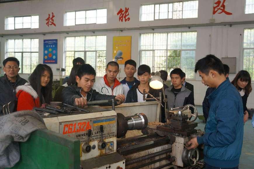 学渣中考300分上了职高, 高考却考了全省第10