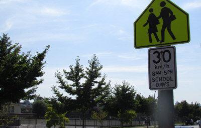 当中国老司机在温哥华考驾照,千万点暴击!