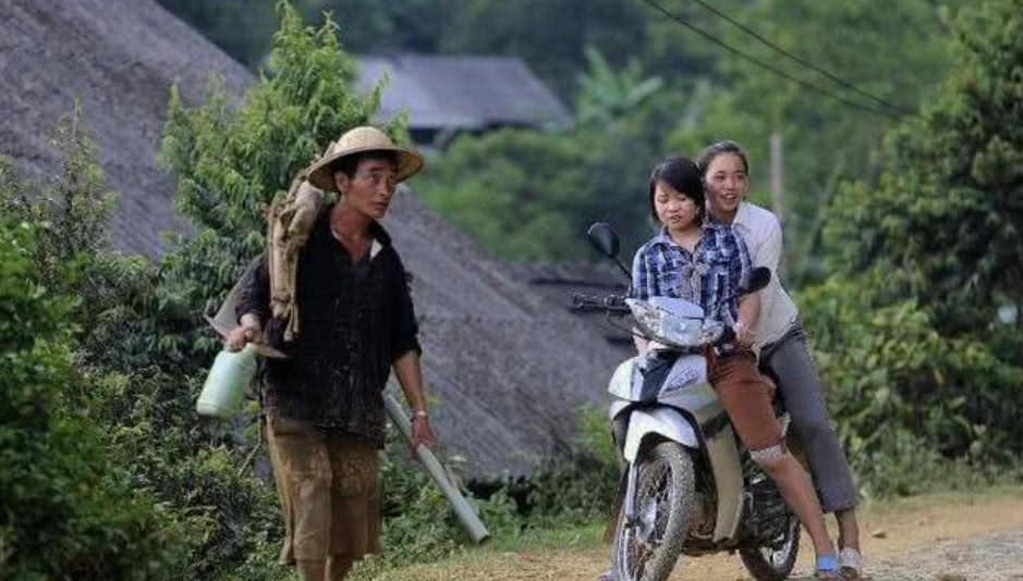 越南人也爱来中国，不过没心情旅游，真实原因有点现实