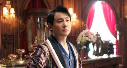 西虹市首富一天花千万,吃龙虾喝拉菲,你知道现