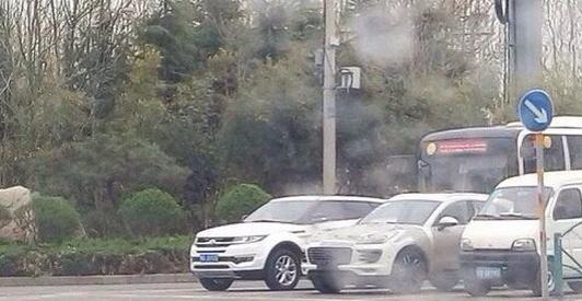 当陆风X7遇上众泰T700，两位车主的对话逗笑了所有人