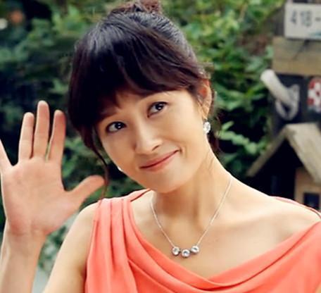 金三顺是逆生长吗?这么多年过去了为什么反而越来越美了?