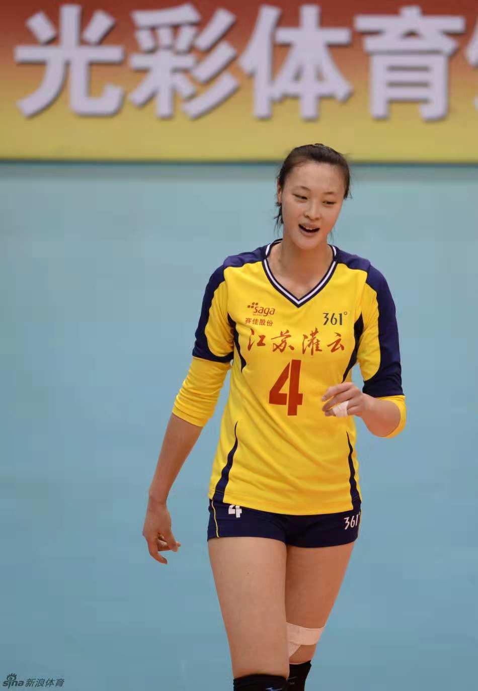 最漂亮女运动员之惠若琪,身材性感修长,因训练导致屁股比较大!