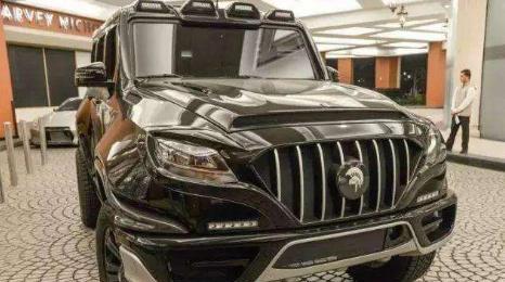 价值2200万的硬派越野车，全球限量一台，外表凶悍动力性能不一般