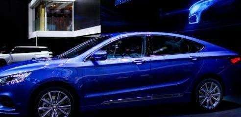 全新吉利下线，看这外观要火，仅12万起还是国产B级车！还买啥A4