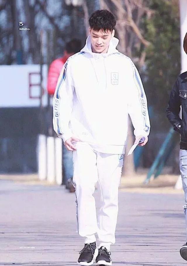 《偶像练习生》决赛蔡徐坤朱正廷范丞丞陈立农